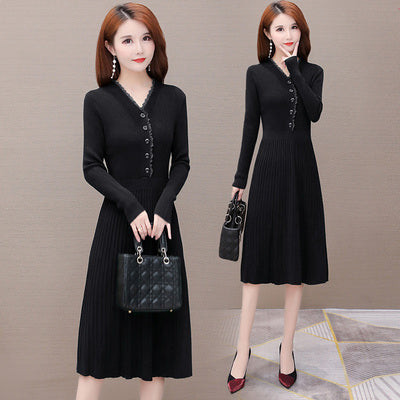 Knitted sweater dress women's autumn and winter 2023 new popular temperament mid-length waist slimming autumn skirt