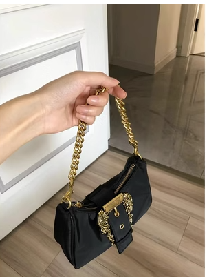 2022 Winter New Bronze Metal Handheld Shoulder Bag Niche Light Luxury Advanced Texture Chain Armpit Bag Trend