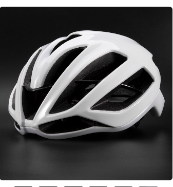 Ultralight Cycling Helmet Racing Riding Sports Bike Helmet Men MTB Helmet Women Road Bicycle Helmet Casco Bicicleta Hombre Italy