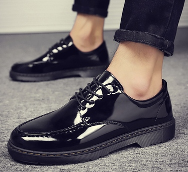 Casual leather shoes for work