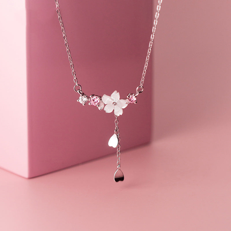 Shell Flower Necklace