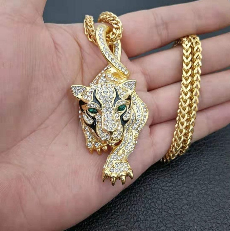 Tiger Head Pendant With Green Eyes And Diamonds