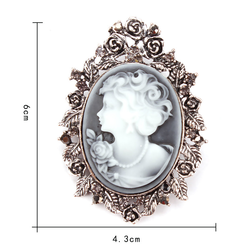 Retro Palace Brooch Female Brooch Female Anti Light European And American Fashion Beauty Head Picture Windbreaker Badge Pin Collar Pin Buckle