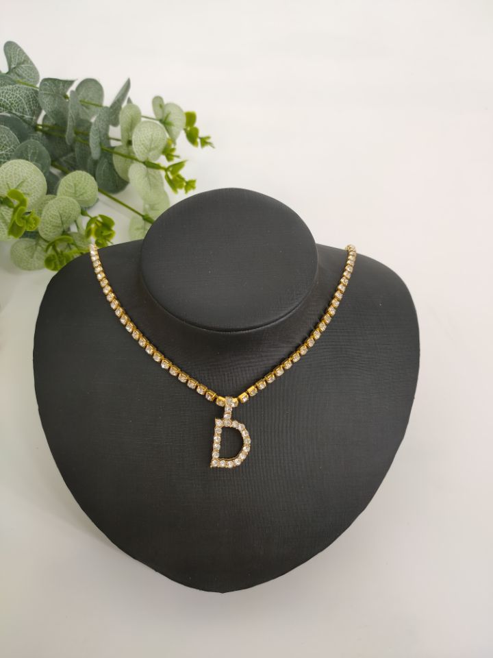 Rhinestone Pendant Simple Alloy Necklace