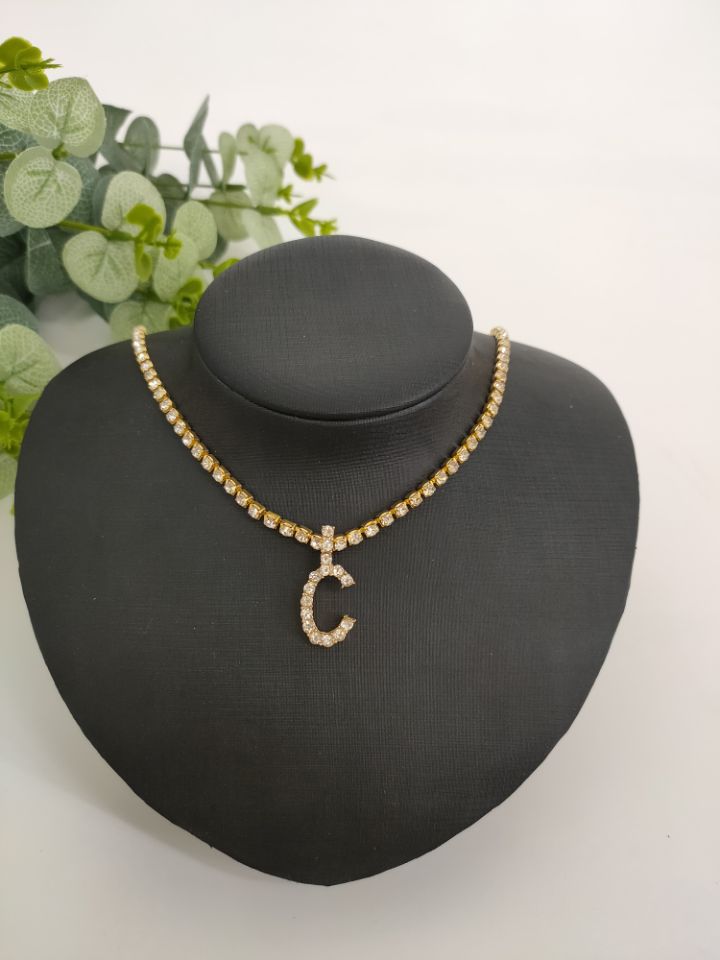 Rhinestone Pendant Simple Alloy Necklace