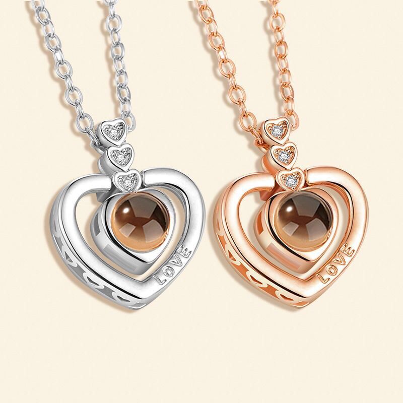 Heart-shaped projection pendant