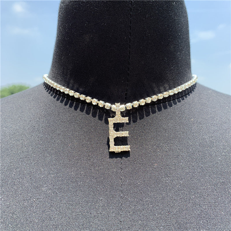 Rhinestone Pendant Simple Alloy Necklace