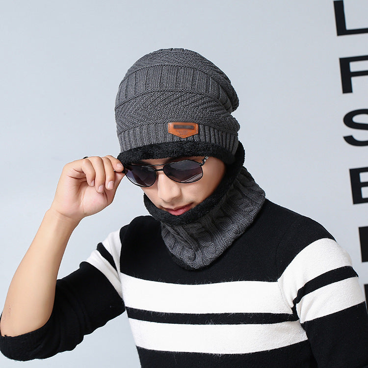 Men's knitted hat with woolen cap