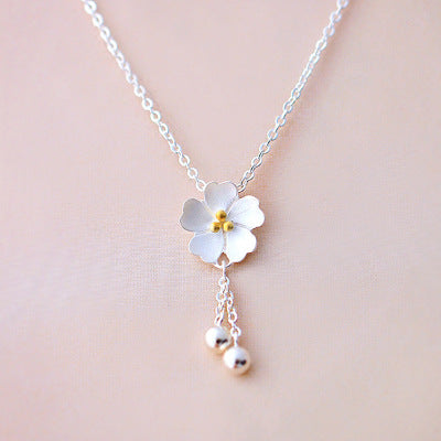 Flower tassel cherry blossom pendant necklace retro simple female color separation clavicle chain necklace student jewelry