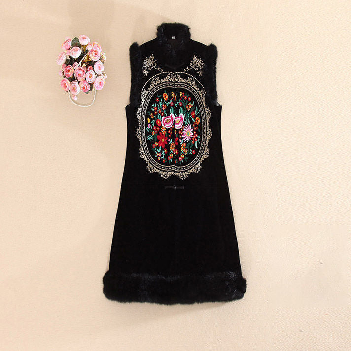 Women's Chinese Style Sleeveless Embroidery Loose Mid-length Vest Jacket