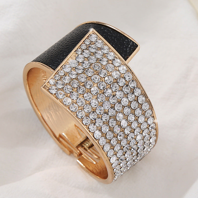 Asymmetrical Alloy Inlaid Rhinestone Leather Bracelet