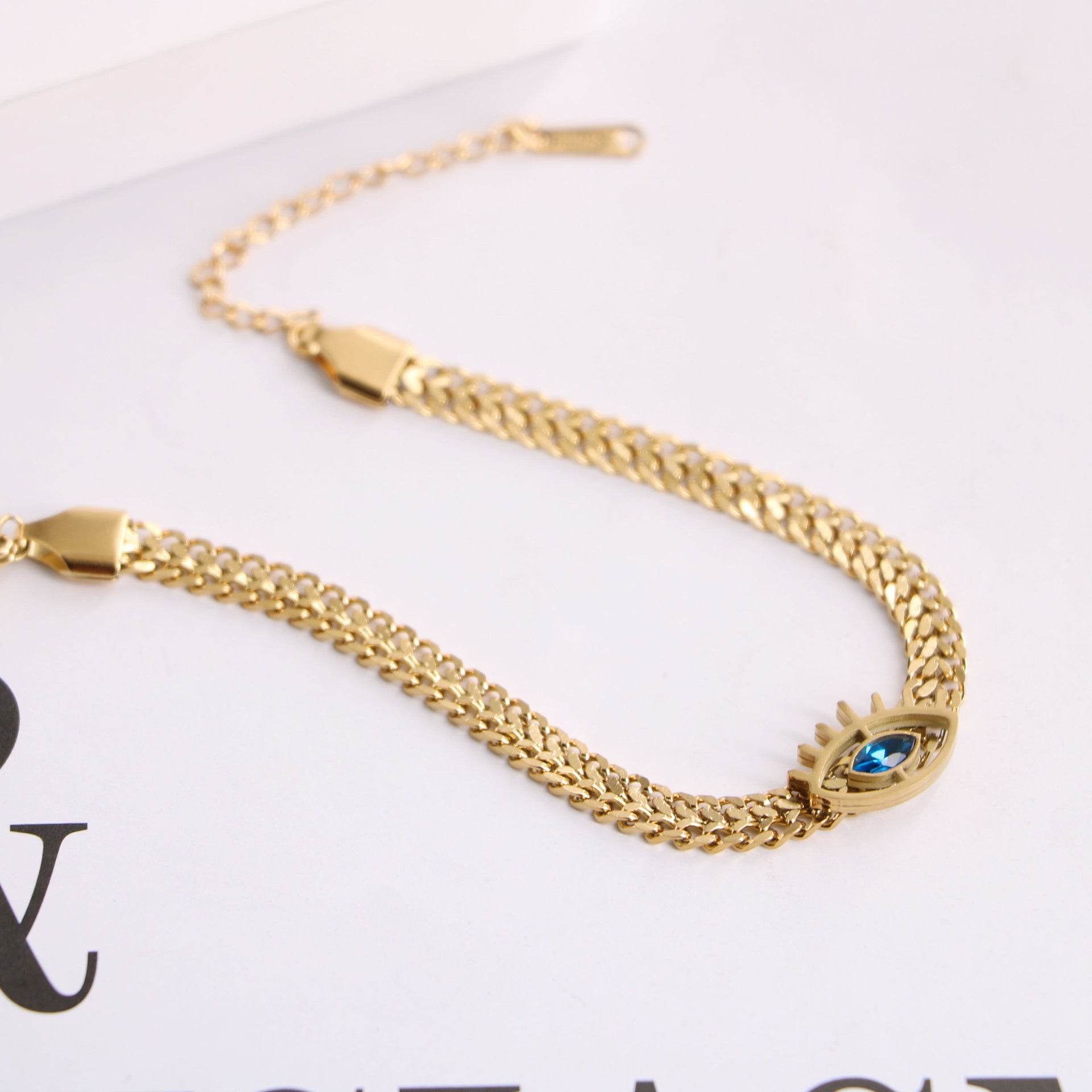 Blue Eye Element Thick Chain Necklace