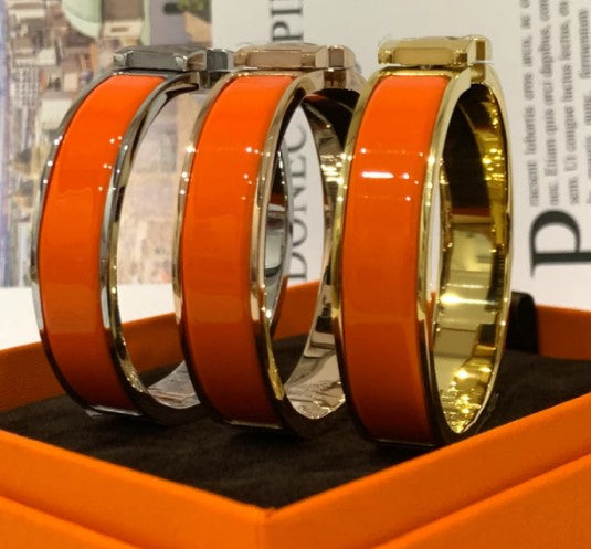 Stainless Steel Charm H Bracelets For Women Luxury Jewelry Designer Bangles Orange Color Enamel Fashion Gift Wholesal