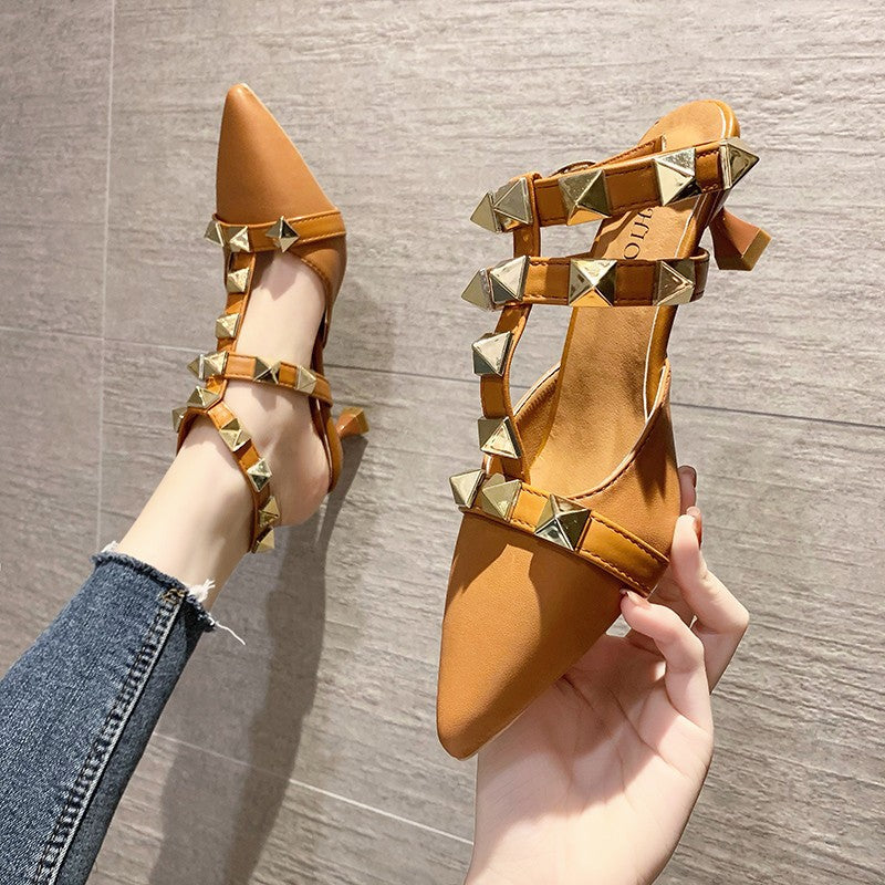 Fashion Lady's Rivet Pointed Toe Stiletto Sandals