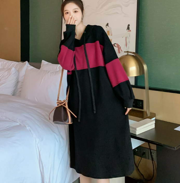 2021 autumn and winter new fashion stitching special contrast color hooded sweater loose and versatile casual plus size dress