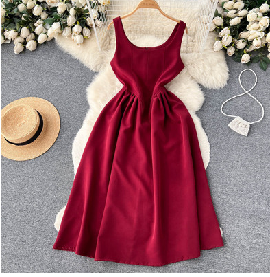 Summer new Hepburn style dress female waist slimming sleeveless ladies big swing A word small black skirt tide