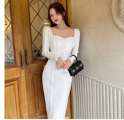 French retro Hepburn style square collar high waist slimming black temperament self-cultivation sexy mid-length long-sleeved dress