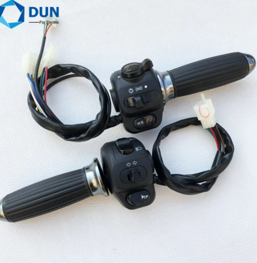 Hall Type Twist throttle Set with Three Speed Gear Reverse Light Function For Electric Scooter Motorcycle