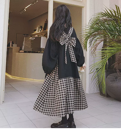 Fat mm extra large size 300 catties fake two-piece stitching plaid dress women's early autumn new loose sweater long skirt