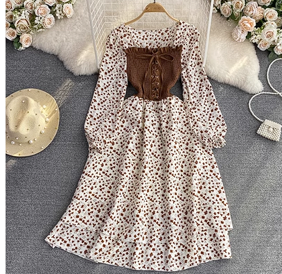 French floral skirt 2023 autumn Korean version of the small fresh and age-reducing sweet square collar waist slimming A-line dress for women