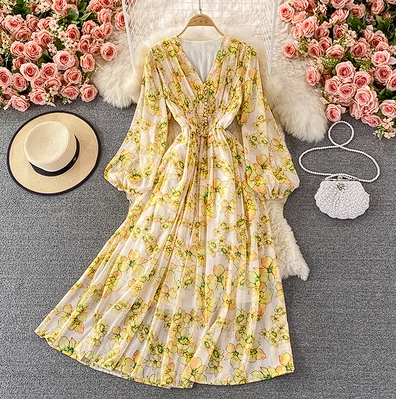 V-neck puff sleeve dress gentle wind sweet floral skirt 2023 spring and autumn celebrity temperament big swing long skirt