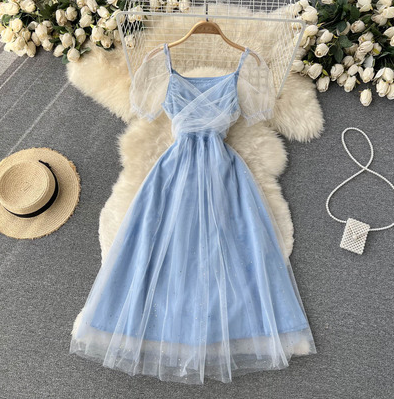 Gentle wind fairy skirt 2022 spring and summer new age-reducing puff sleeve fairy mesh gauze slim mid-length dress