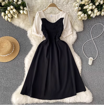 Summer new Hepburn style dress women's short-sleeved V-neck Korean style fake two-piece splicing A-line temperament small black skirt trendy