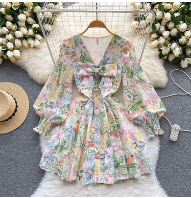 Gentle wind fairy French temperament V-neck bow age-reducing printed lantern sleeve floral A-line fluffy dress female