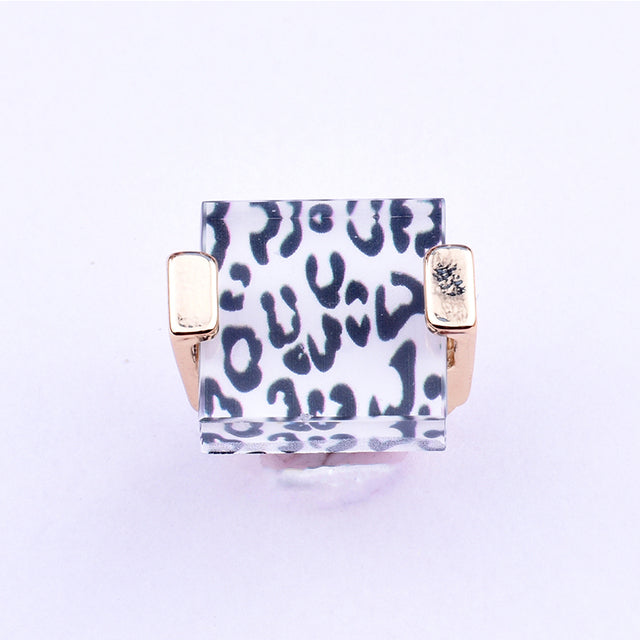 New Gold Colour Leopard Resin Resizable Rings Unique Goth Animal Jewelry Party Gift for Women Men Initial Ring