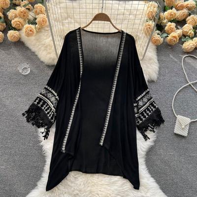 Sunscreen shirts, mid-length spring and summer cardigans, sunscreen coats, small shawls, thin chiffon shirts, fairy tops, trendy