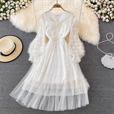 French retro super fairy Sen series age-reducing sweet V-neck lace dress dress elegant temperament large swing long skirt