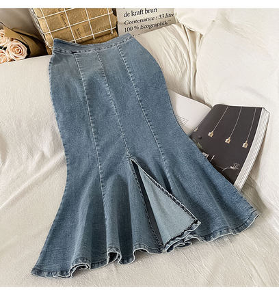 Ruffled fishtail skirt women's 2022 new winter package hip winter with sweater small denim skirt