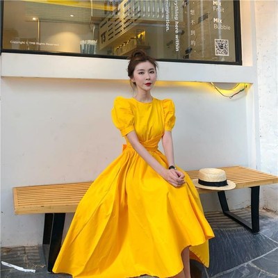 Net red with the same yellow dress female summer mid-length retro puff sleeve skirt small waist is thin and clear