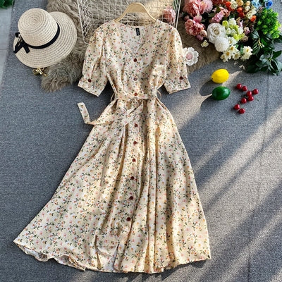 Temperament floral dress short-sleeved 2021 autumn new temperament V-neck tie waist slimming long skirt