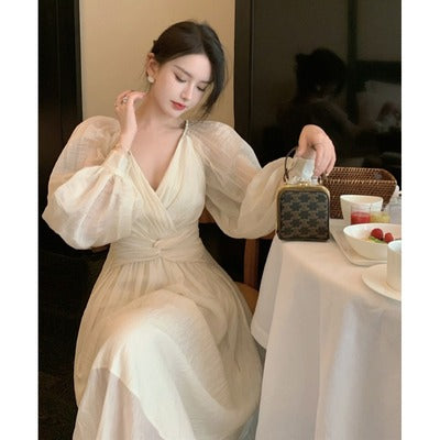 French retro Hepburn temperament women's V-neck chiffon puff sleeve dress spring high-end gentle long skirt