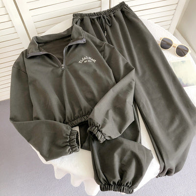 Autumn and winter hot girl long-sleeved letter zipper half-high collar short navel sweater + high waist and wide-leg pants two-piece set