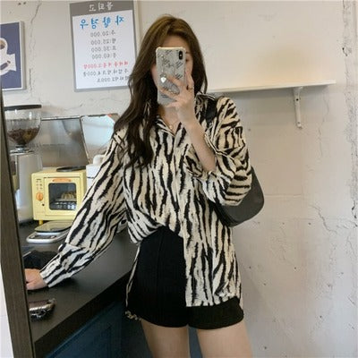 Retro zebra pattern long-sleeved all-match design niche shirt shirt women's 2022 early autumn new Korean version ins tide