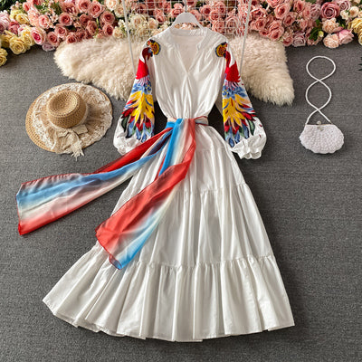 Retro ethnic style phoenix embroidery V-neck dress elegant temperament is thin and super fairy travel vacation large swing dress