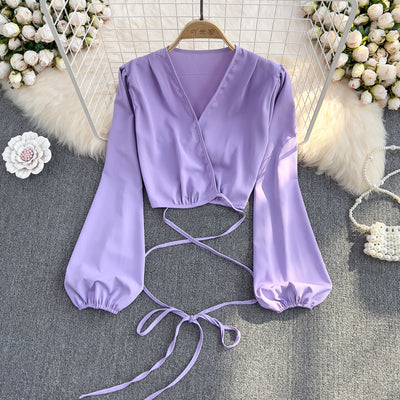 2022 spring new Korean version deep V-neck puff sleeve slim shirt women's Western chic short belly button top