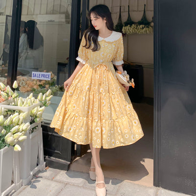 Large size fat MM summer thin section small fresh holiday style floral dress waist is thin and gentle wind first love skirt