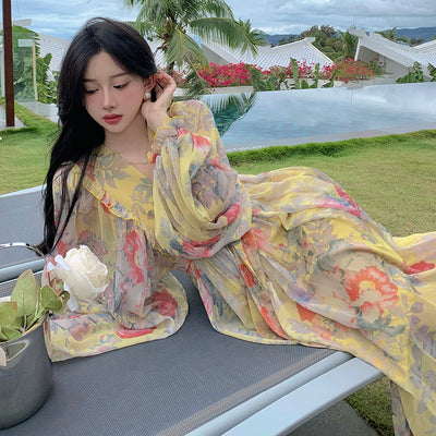 Seaside vacation Sanya dress gentle style high-end first love tea break French puff sleeve oil painting temperament long skirt