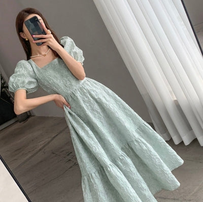 Super fairy temperament age-reducing high-end jacquard dress net red ins fried street fashionable thin high waist midi skirt