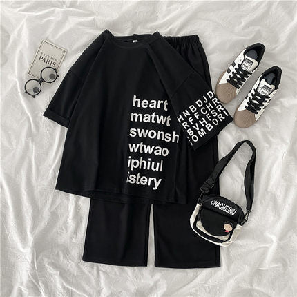 Casual sports suit women's summer dress 2022 new fashion student loose foreign style short-sleeved wide-leg pants two-piece tide