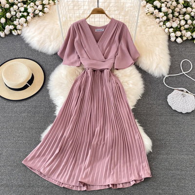 2022 summer new V-neck short-sleeved dress over the knee self-cultivation temperament waist tie big swing pleated long skirt