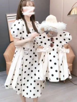 Spot fried street mother and daughter parent-child dress 2023 summer new fashion foreign style thin children's skirt trend