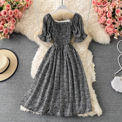 Gentle retro girl sweet floral skirt summer and Korean version of the super fairy square collar high waist thin bubble short-sleeved dress