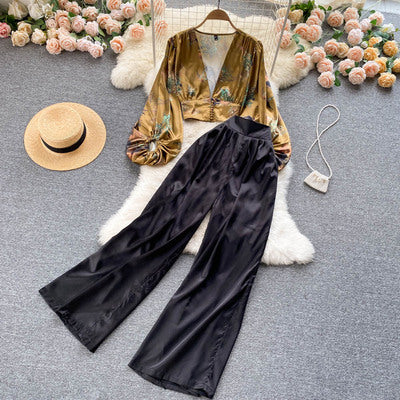 European and American ins suits 2021 new women's design sense short tops all-match wide-leg pants fashionable two-piece tide