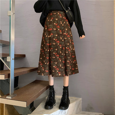 Design sense niche retro floral skirt autumn and winter 2020 new temperament wear fashion mid-length skirt women