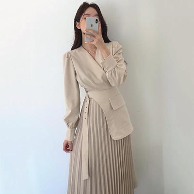 Korea chic niche temperament V-neck cross belt decorative stitching design fake two-piece pleated dress long skirt