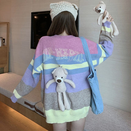 Celebrity Qiao Jingjing Reba with the same bear sweater female retro Japanese lazy wind autumn and winter Korean style hedging outer wear